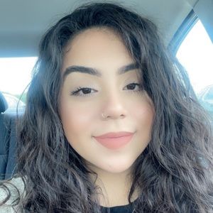 Meet your Posher, Malak